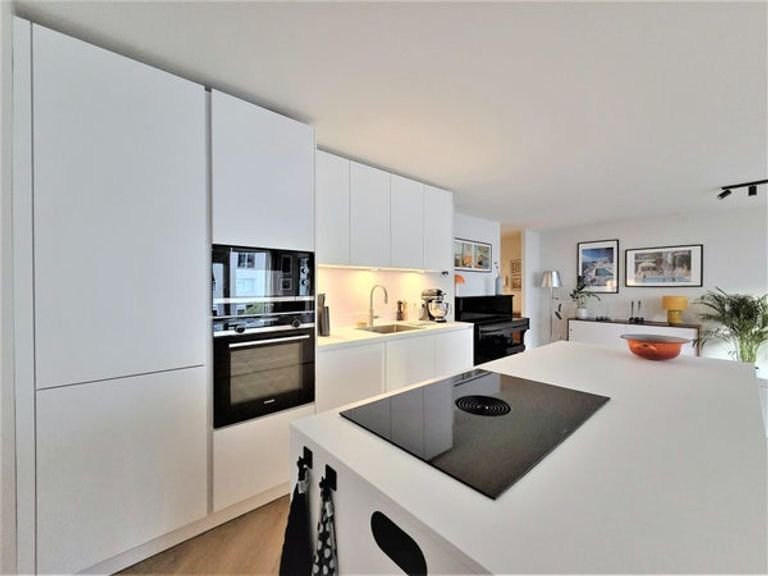 Riant appartement (101 m²) met lift - Afbeelding 11