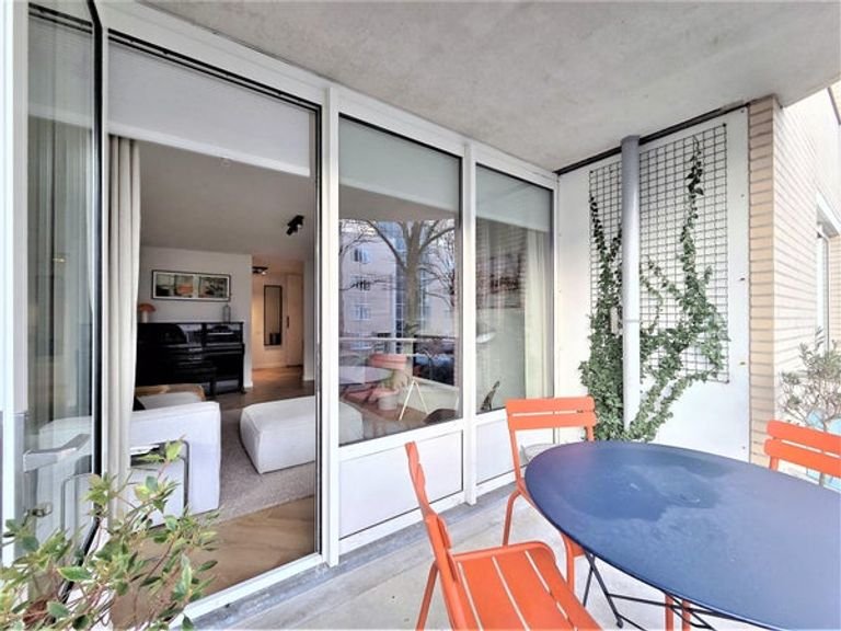 Riant appartement (101 m²) met lift - Afbeelding 4