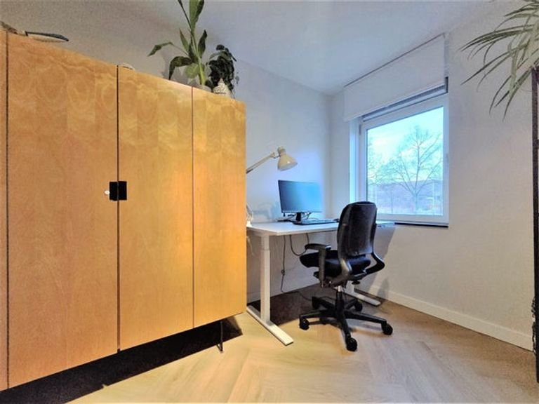Riant appartement (101 m²) met lift - Afbeelding 40