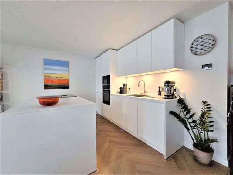 Riant appartement (101 m²) met lift - Afbeelding 9