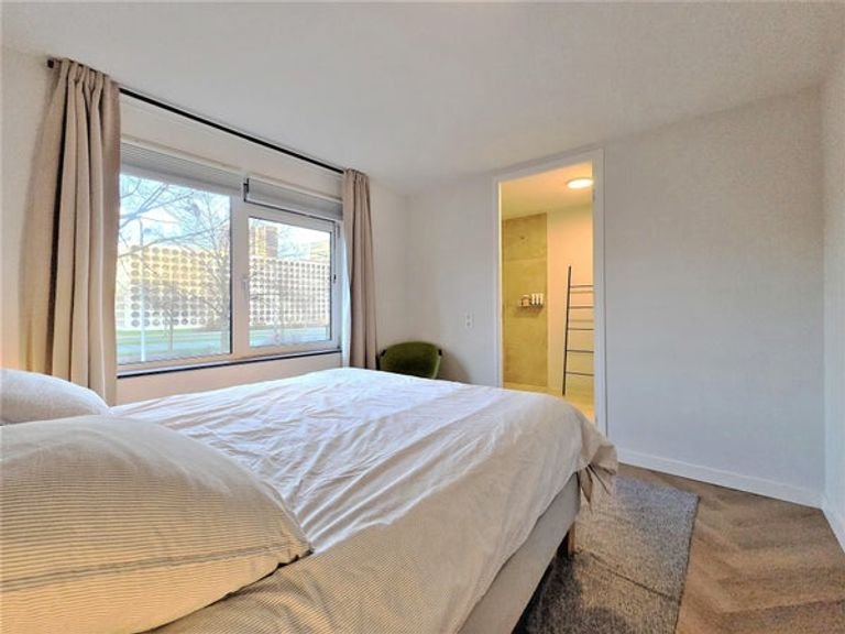 Riant appartement (101 m²) met lift - Afbeelding 33