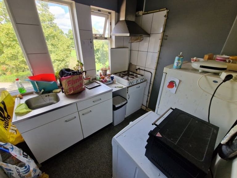 Kamer met wastafel aan Bernoulliplein - Afbeelding 7
