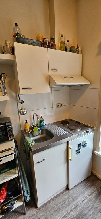 Lichte kamer met eigen keuken in Centrum - Afbeelding 5