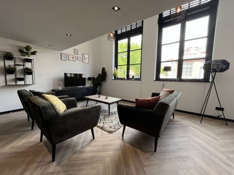 Furnished 95 m2 loft in Schildersbuurt - Image 3
