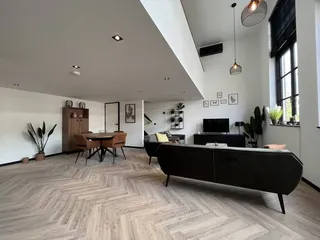 Gemeubileerde loft van 95 m2 in Schildersbuurt
