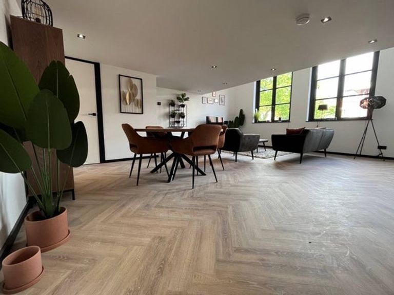 Furnished 95 m2 loft in Schildersbuurt - Image 2
