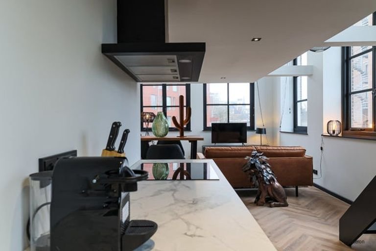 Luxe loft vlakbij Noorderplantsoen - Afbeelding 2