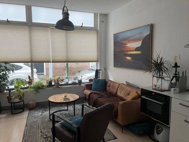 Studio op begane grond in hartje Zwolle - Afbeelding 2