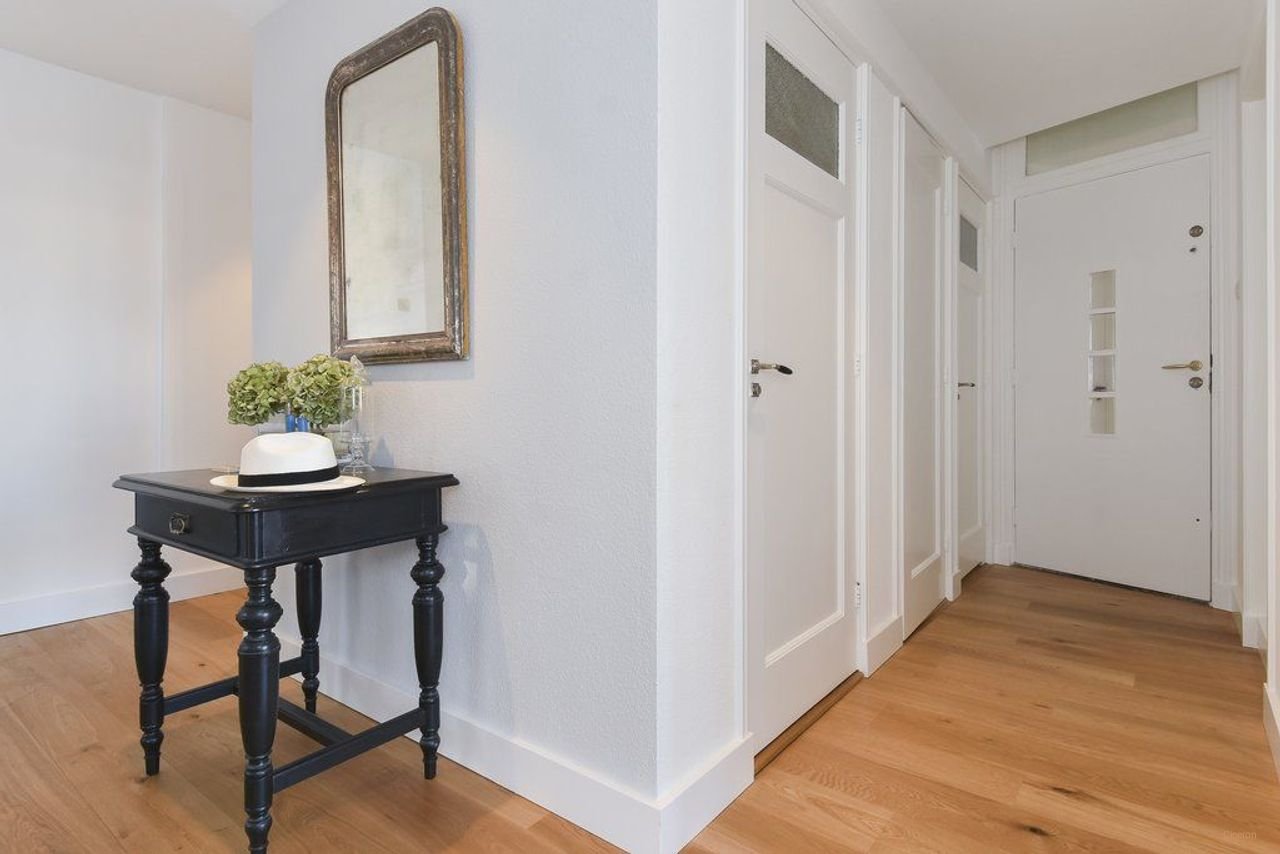 Lichte topetage met balkon in Waalsdorp - Afbeelding 3