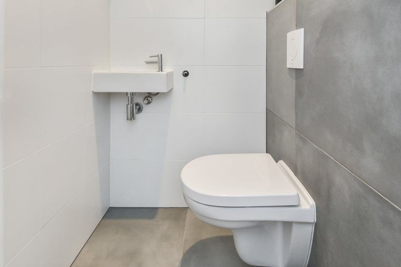 Lichte topetage met balkon in Waalsdorp - Afbeelding 17