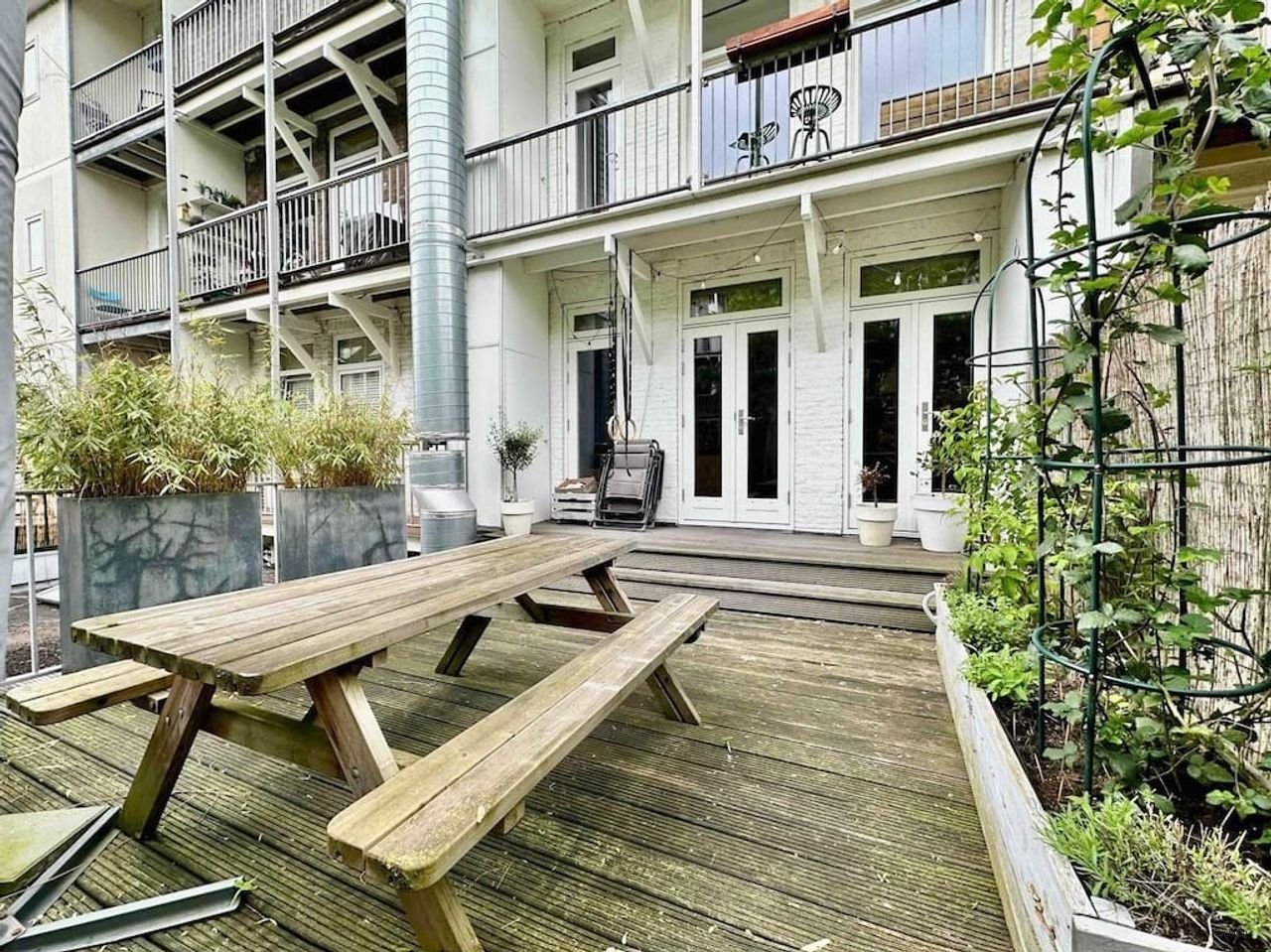 Living on Javastraat with terrace - Image 7