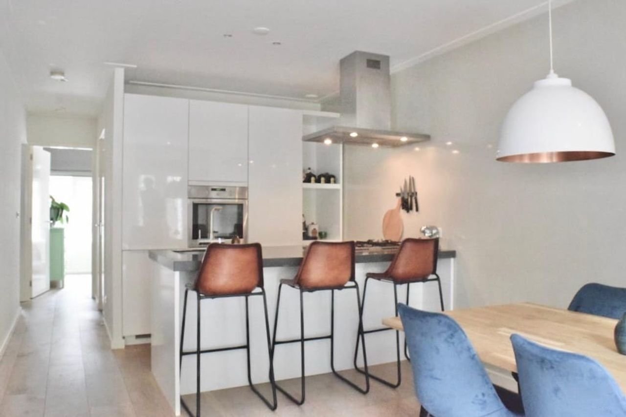 Living on Javastraat with terrace - Image 4