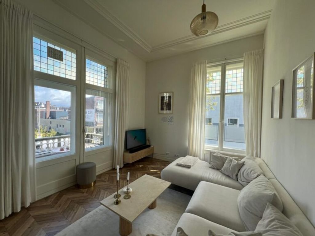 Gas-free living with private parking space - Image 3