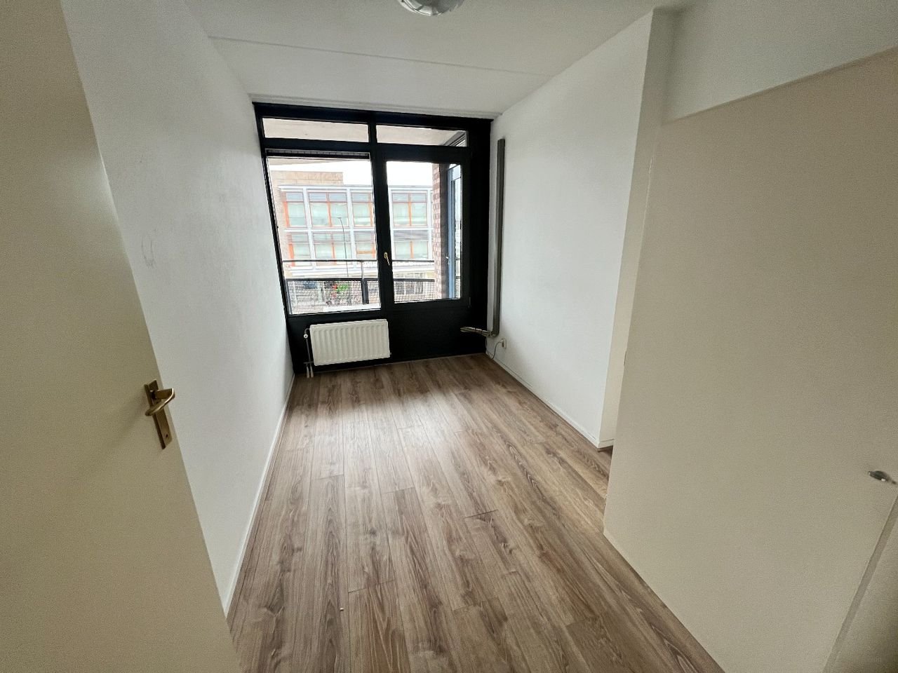 Driekamerwoning met groot balkon - Afbeelding 2