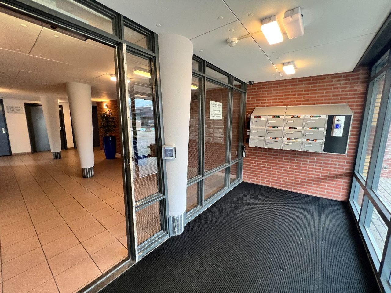 Driekamerwoning met groot balkon - Afbeelding 16