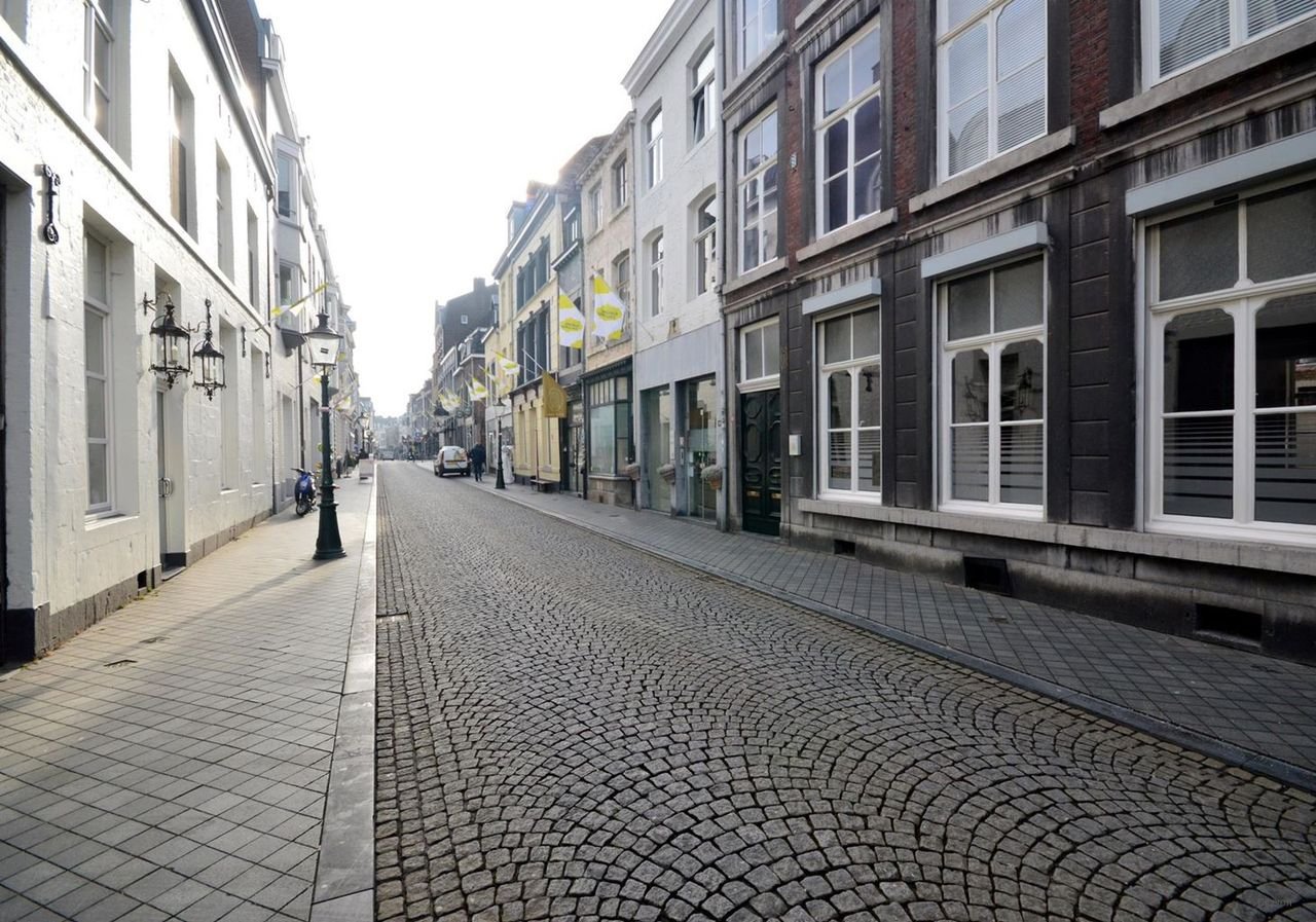 Ground-floor apartment in Wyck with private city garden - Image 13