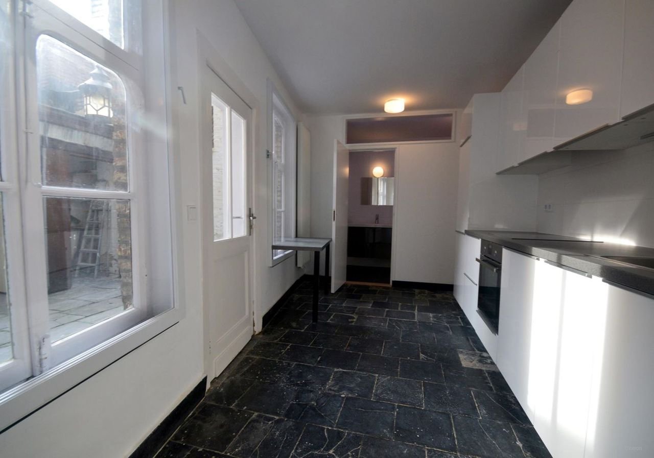 Ground-floor apartment in Wyck with private city garden - Image 7
