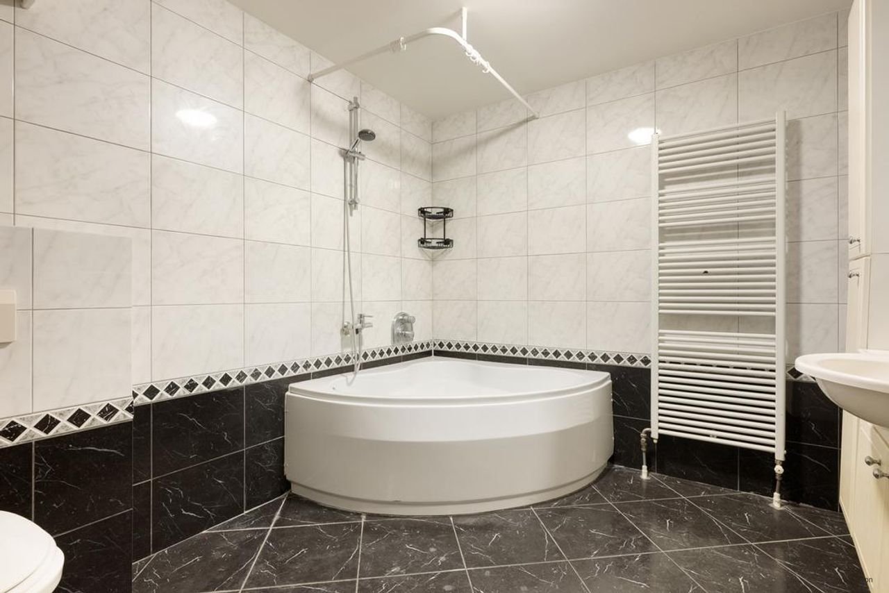 Licht appartement met uitzicht op 't IJ - Afbeelding 21