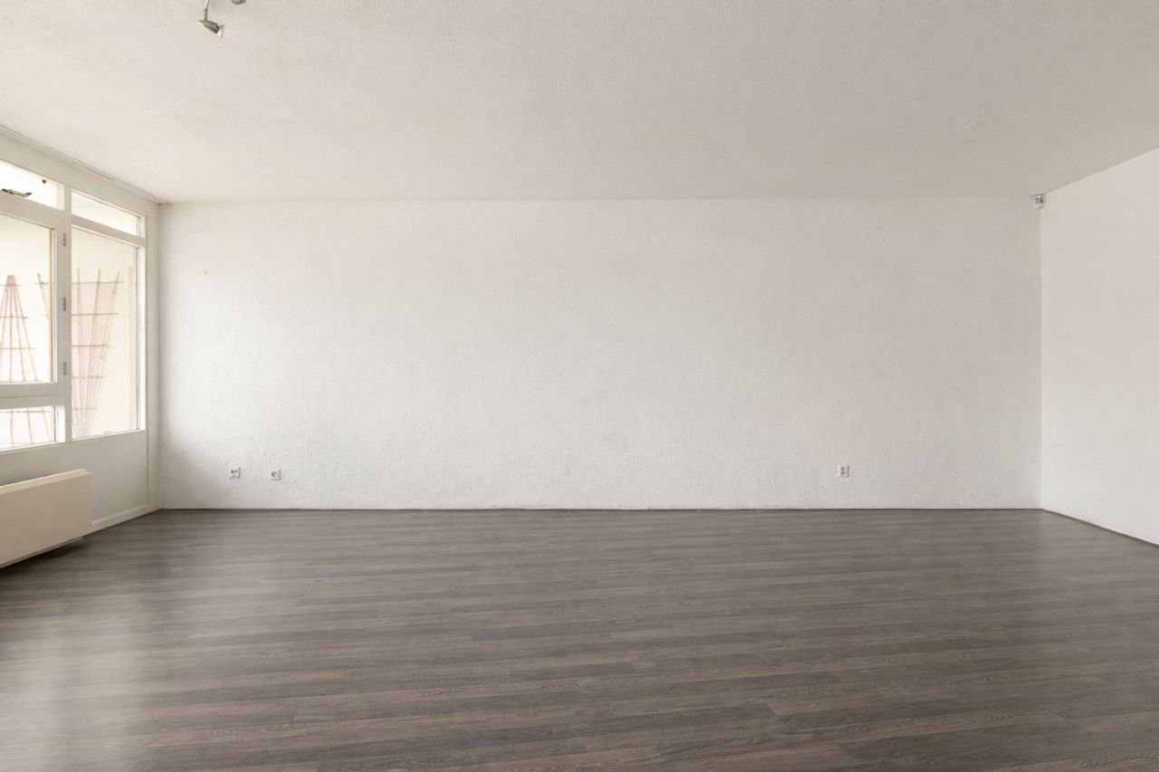 Licht appartement met uitzicht op 't IJ - Afbeelding 8