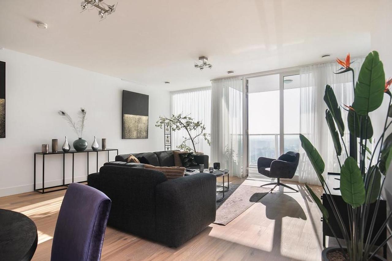 130 m² op de 13e verdieping in Galgenwaard - Afbeelding 2