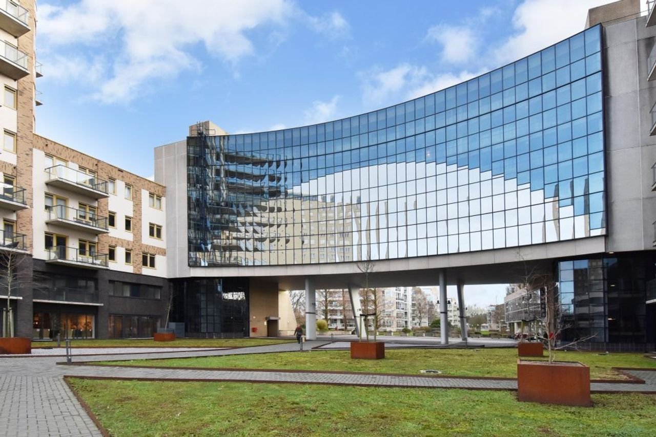 Panoramic views in the heart of Voorburg - Image 1