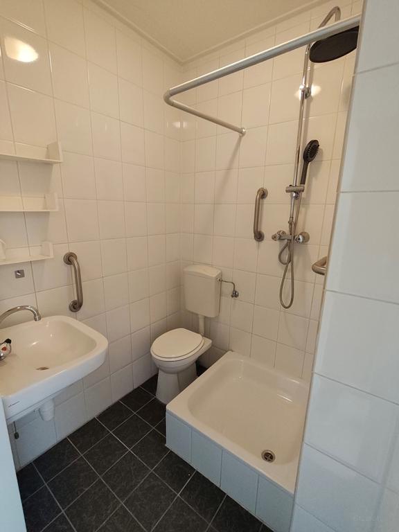 Gelijkvloers 2-kamerappartement met airco - Afbeelding 8
