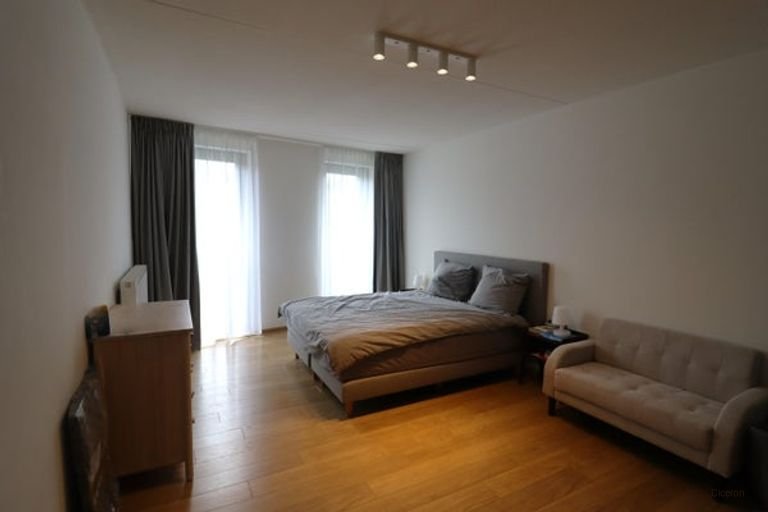 Apartment in Wyck with garage - Image 7