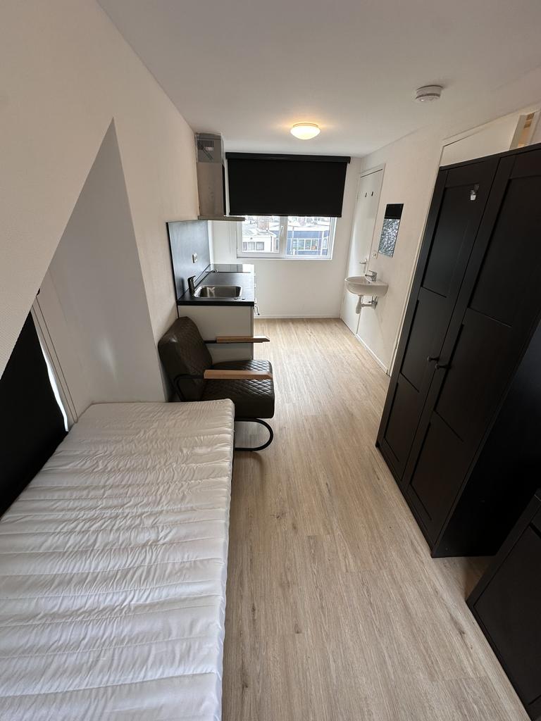 Gemeubileerde studio vlak bij centrum - Afbeelding 2