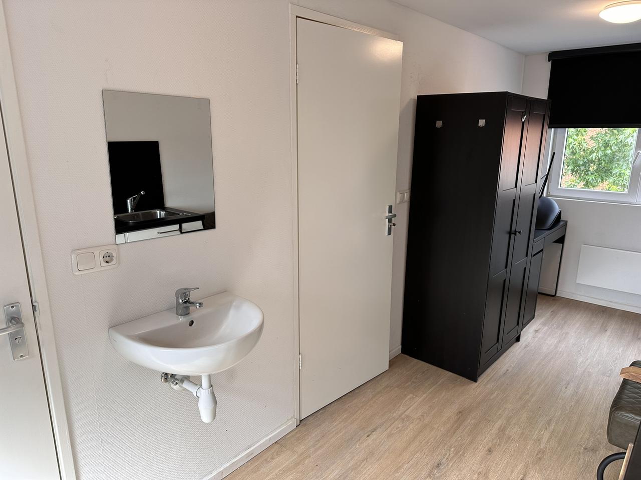 Gemeubileerde studio vlak bij centrum - Afbeelding 4