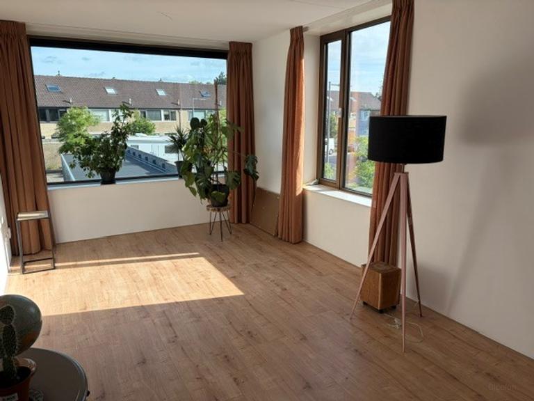 Gasloos 3-kamerappartement met balkon - Afbeelding 8