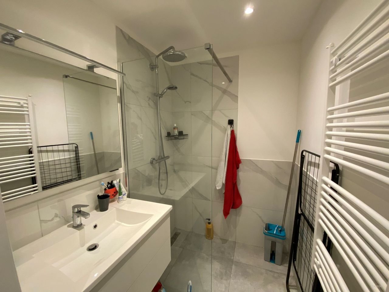 Sleek 1-bedroom apartment for students - Image 5