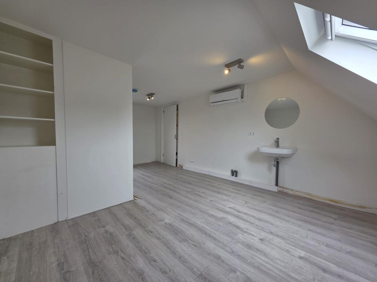 Gerenoveerde studio vlak bij hartje Breda - Afbeelding 2