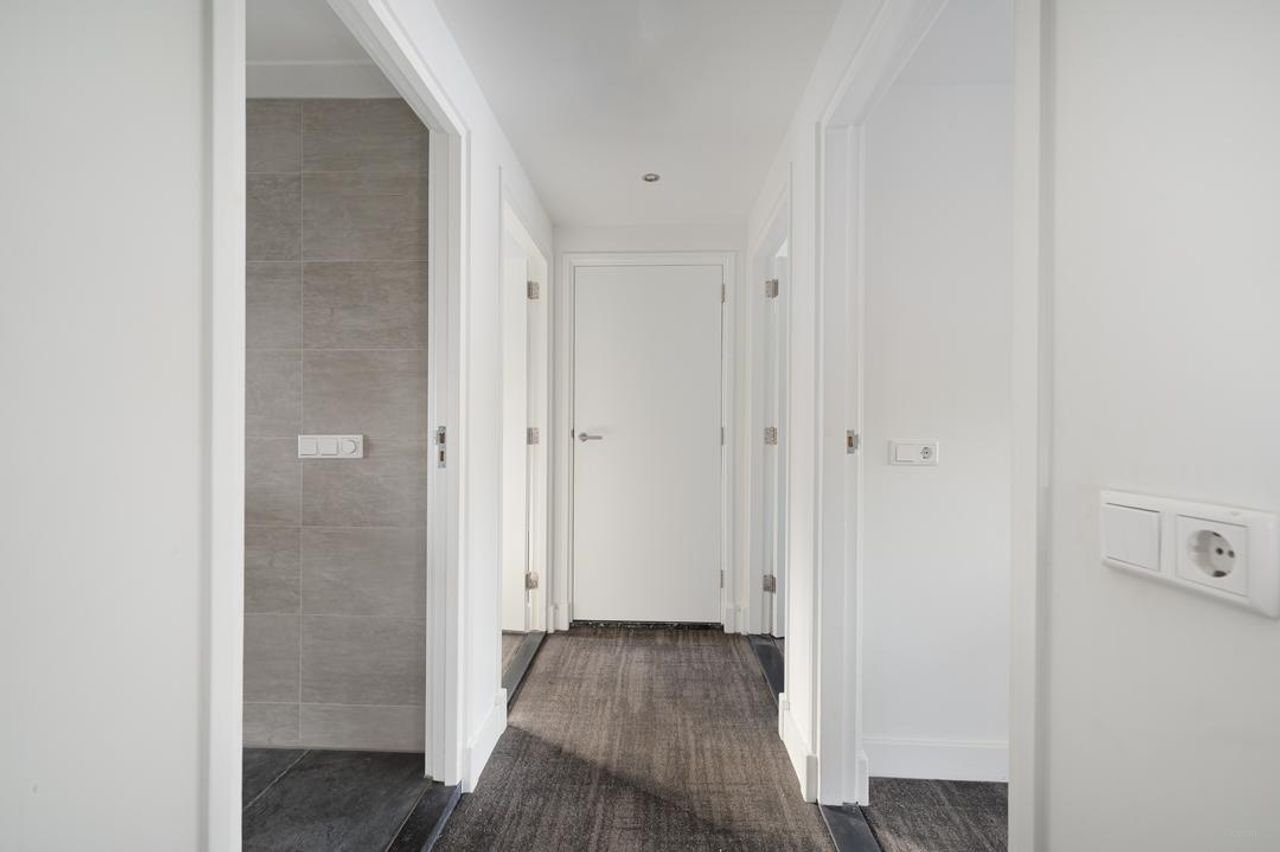 Luxe woning met sauna en buitenbar - Afbeelding 25