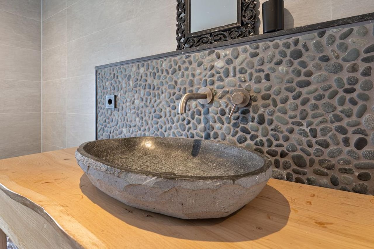 Luxe woning met sauna en buitenbar - Afbeelding 16