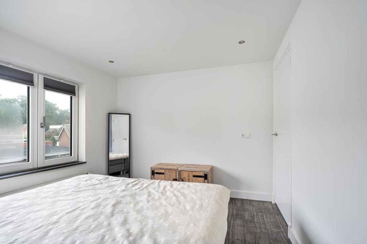 Luxe woning met sauna en buitenbar - Afbeelding 18