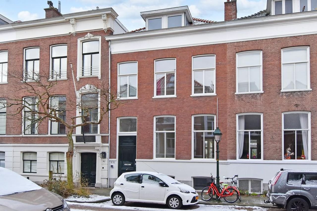 Riant bovenhuis (154 m²) met zonnig balkon - Afbeelding 1