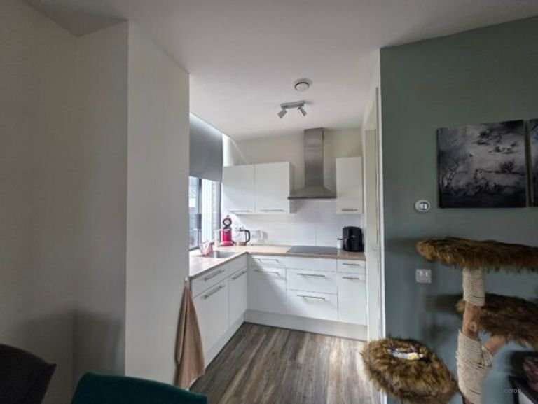 1-bedroom apartment with balcony in Roosendaal - Image 3