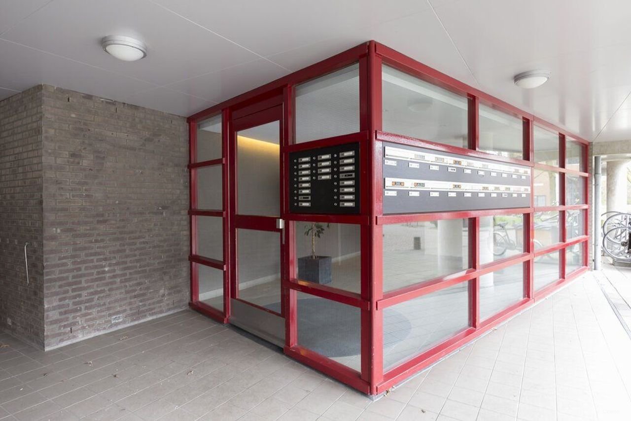 Licht 3-kamerappartement bij Lelylaan - Afbeelding 23