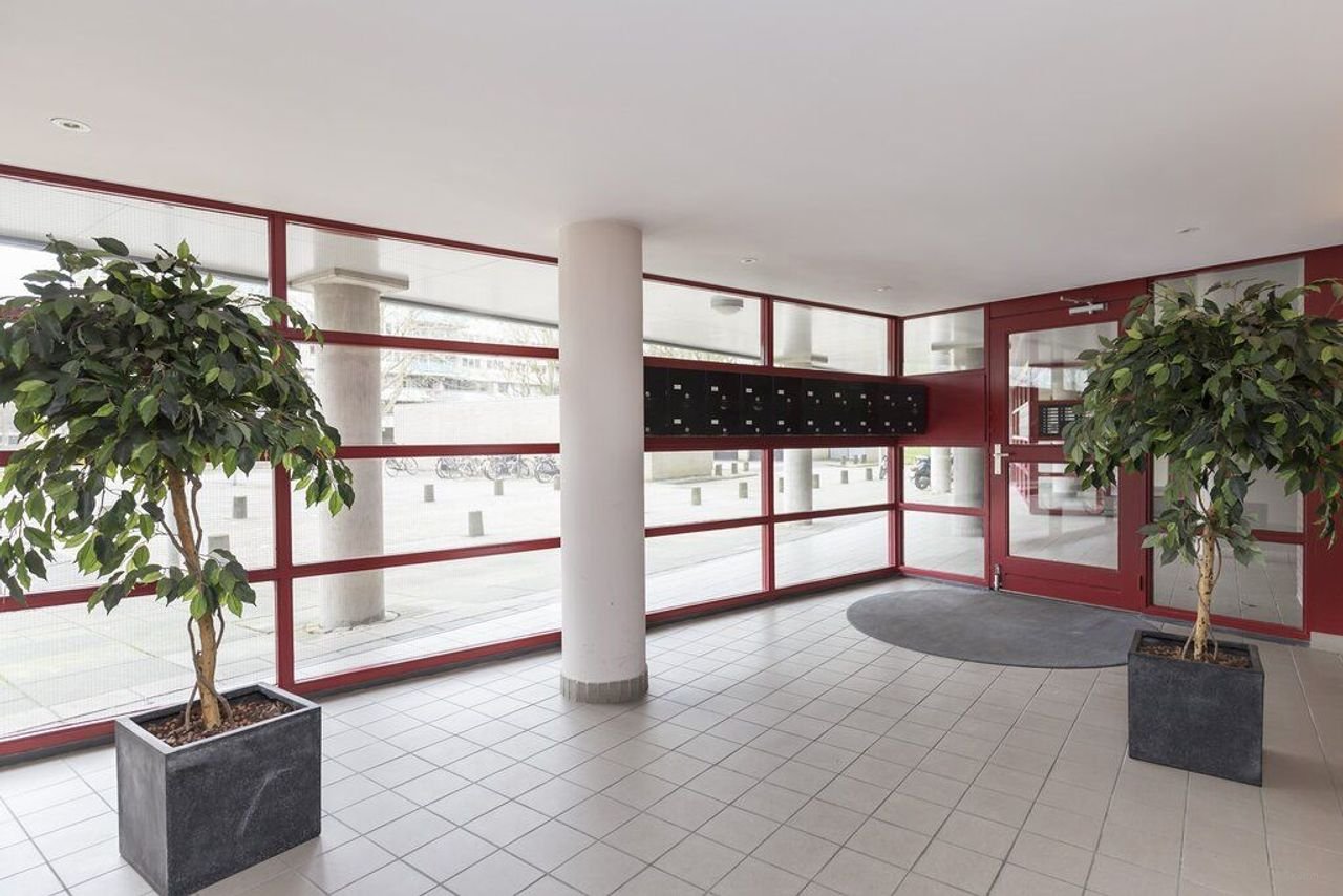 Licht 3-kamerappartement bij Lelylaan - Afbeelding 22