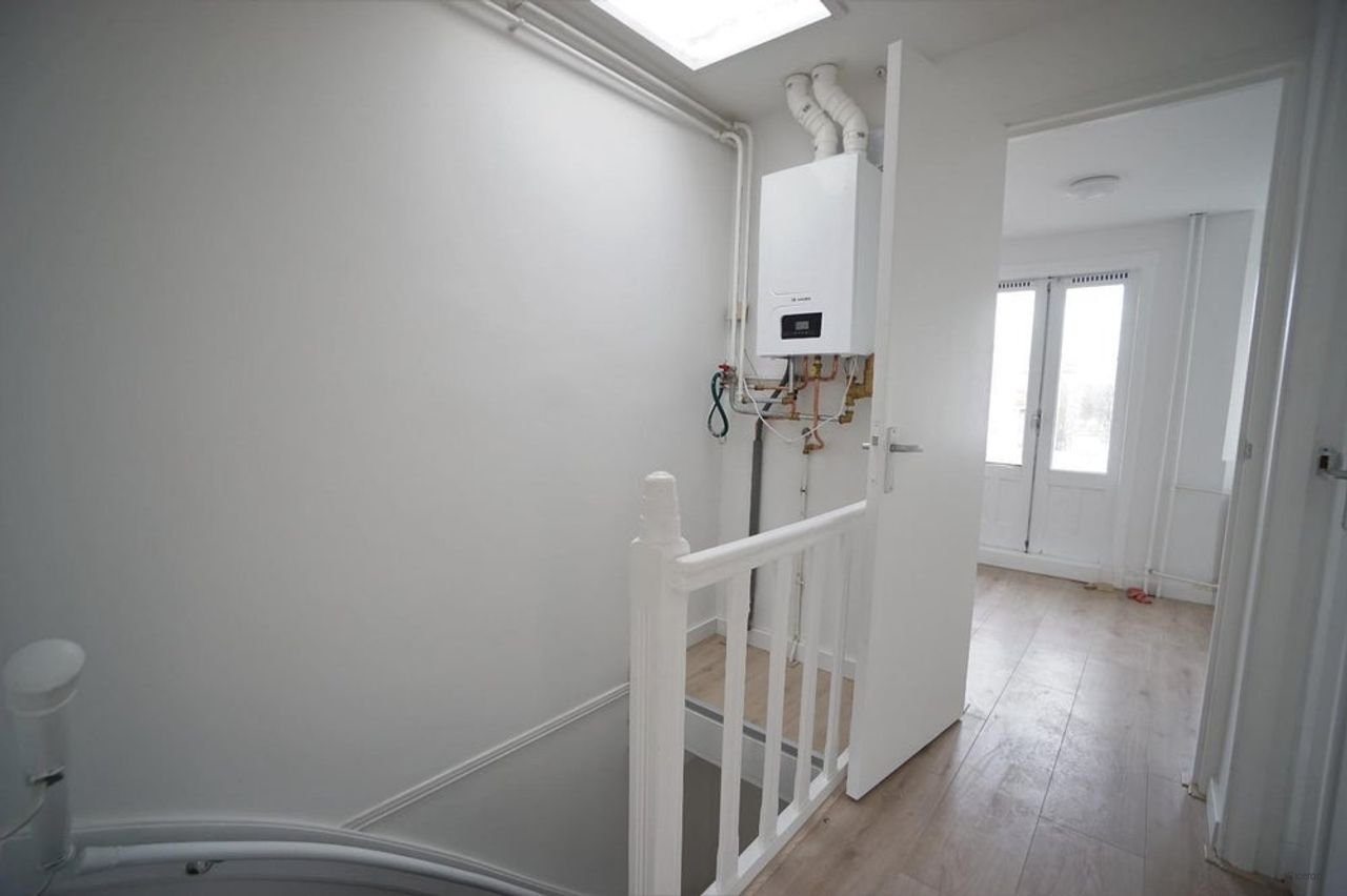 Spacious 3-bedroom student house in Schiedam - Image 12