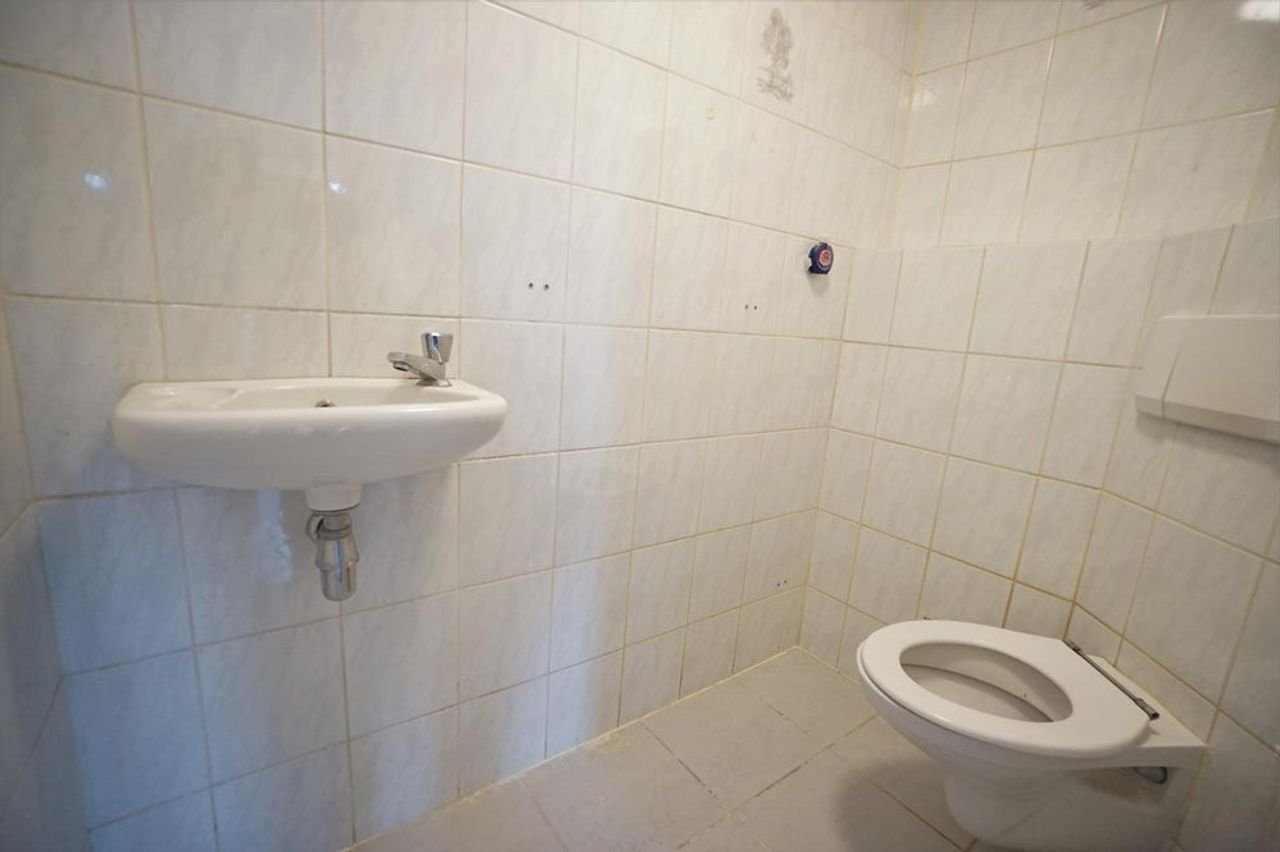 Spacious 3-bedroom student house in Schiedam - Image 15