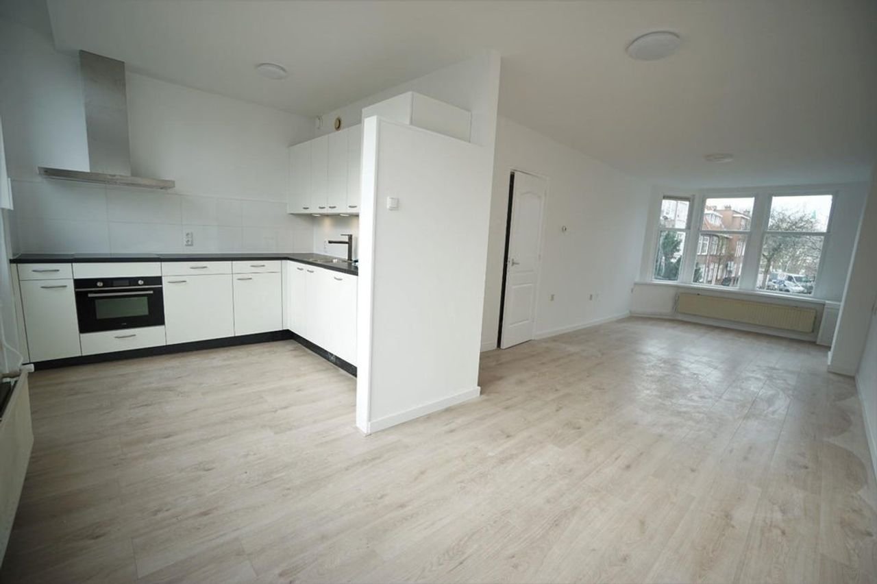 Spacious 3-bedroom student house in Schiedam - Image 1