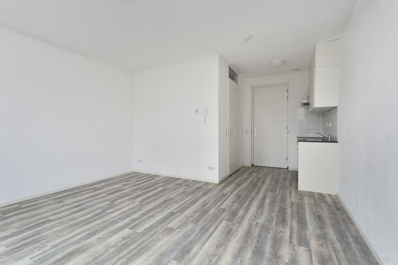 Lichte studentenstudio midden in het centrum - Afbeelding 2