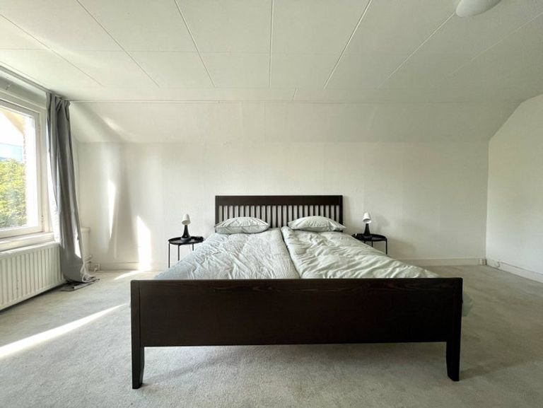 Royaal dubbel bovenhuis van 170m² - Afbeelding 19