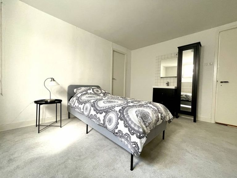 Royaal dubbel bovenhuis van 170m² - Afbeelding 23