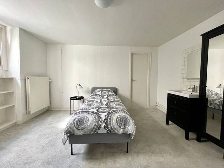 Royaal dubbel bovenhuis van 170m² - Afbeelding 22