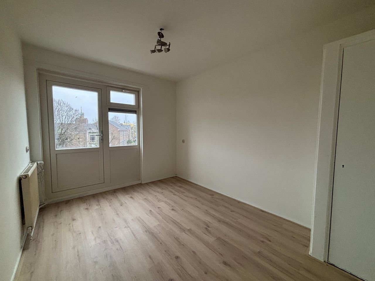 Kamer met balkon in de Herewegbuurt - Afbeelding 2