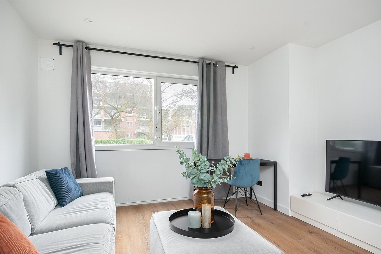 Furnished Studio in North Amsterdam - Image 1