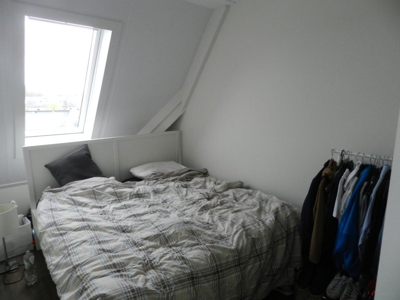 Energy-efficient apartment with private parking space - Image 13