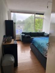 Room with balcony in Apeldoorn-Zuid - Image 4